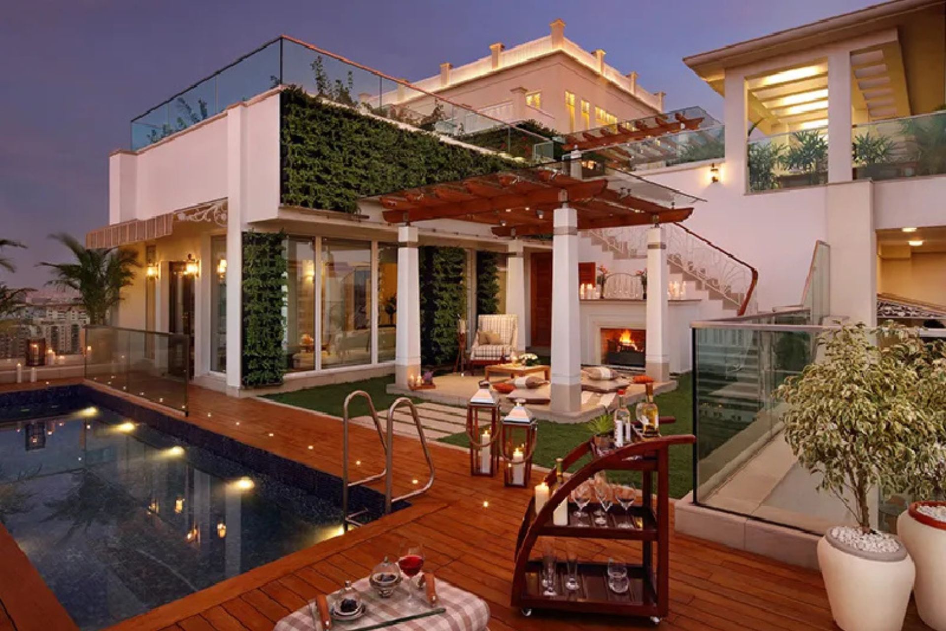 Delphine Central Park Gurugram