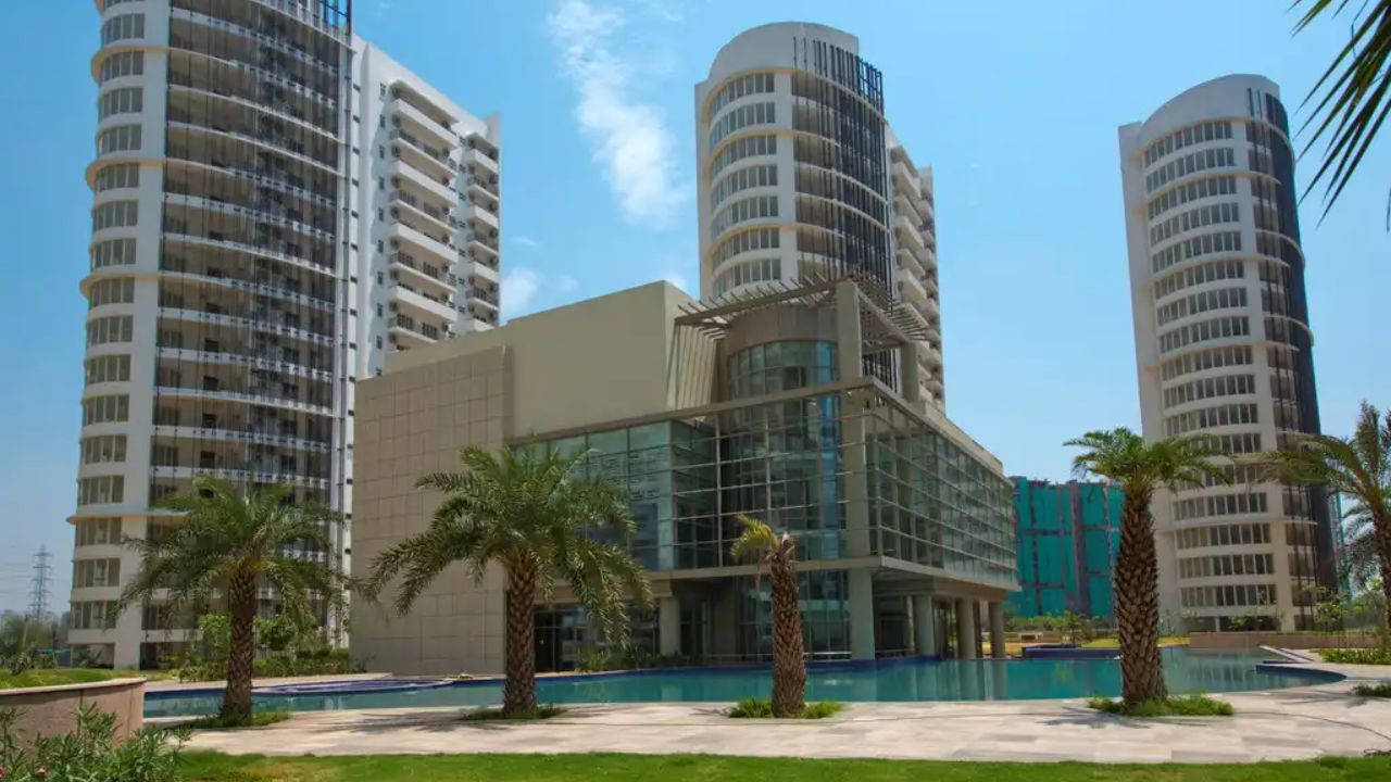 Emaar MGF The Palm Drive 