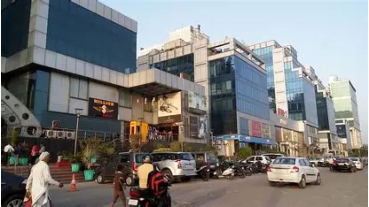 Pitampura Premium Floors Pitampura Delhi