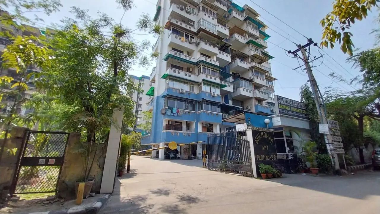 Gulmohar Apartment