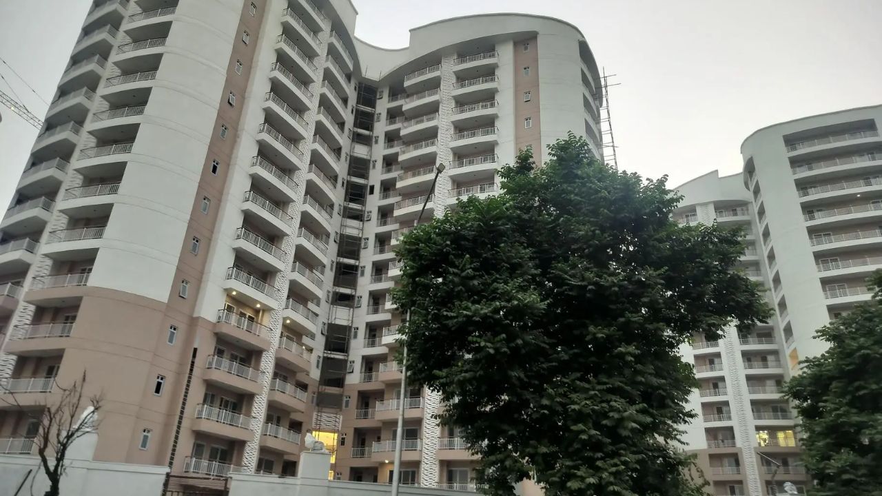 Rishita Serenity Sushant Golf City Lucknow