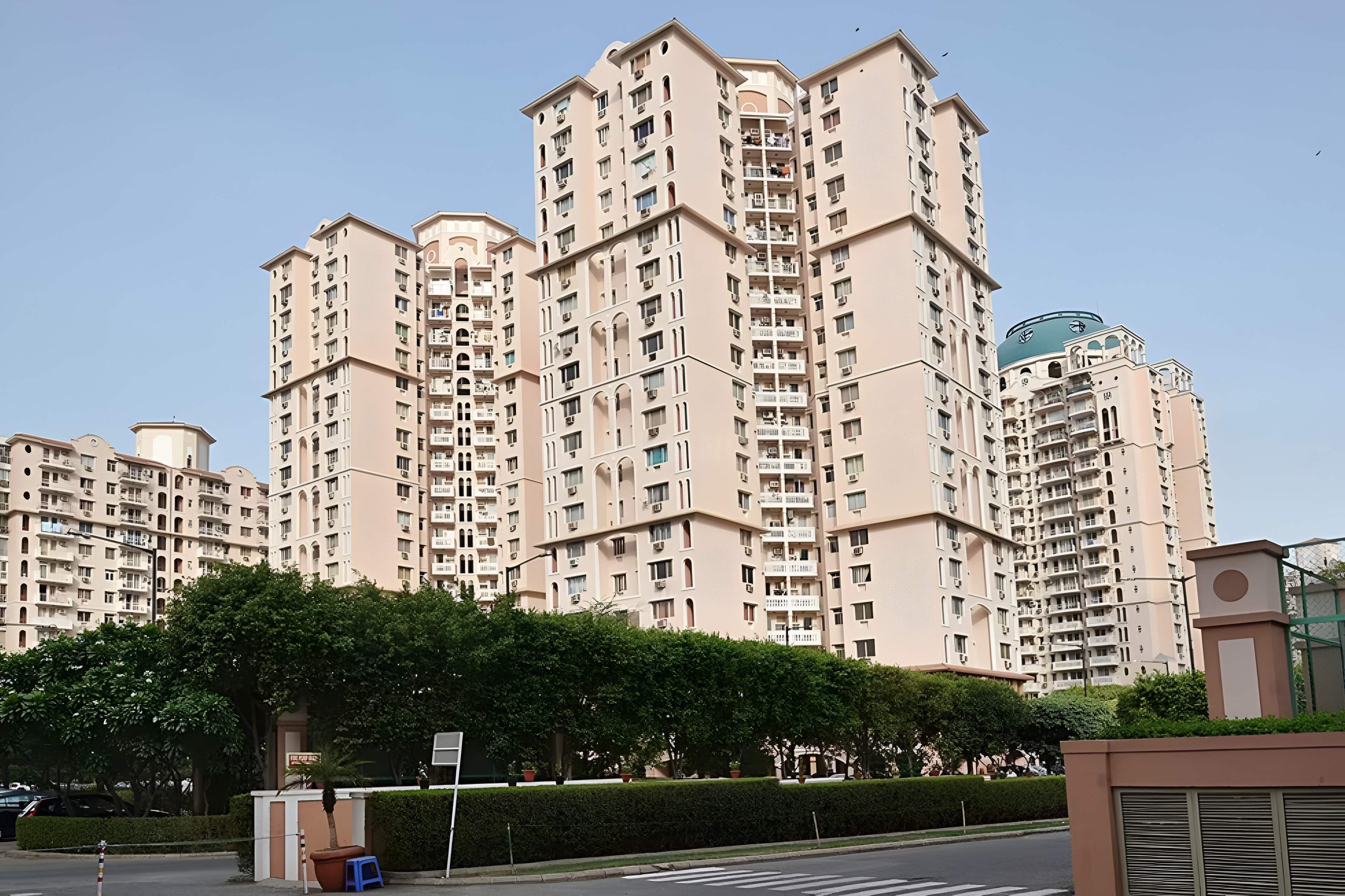 DLF Princeton Estate