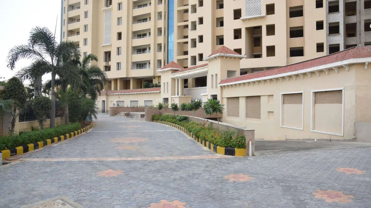 Jai Vilas Sikar Road Jaipur