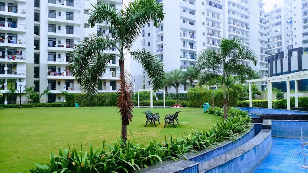 Ajnara Integrity Raj Nagar Extension