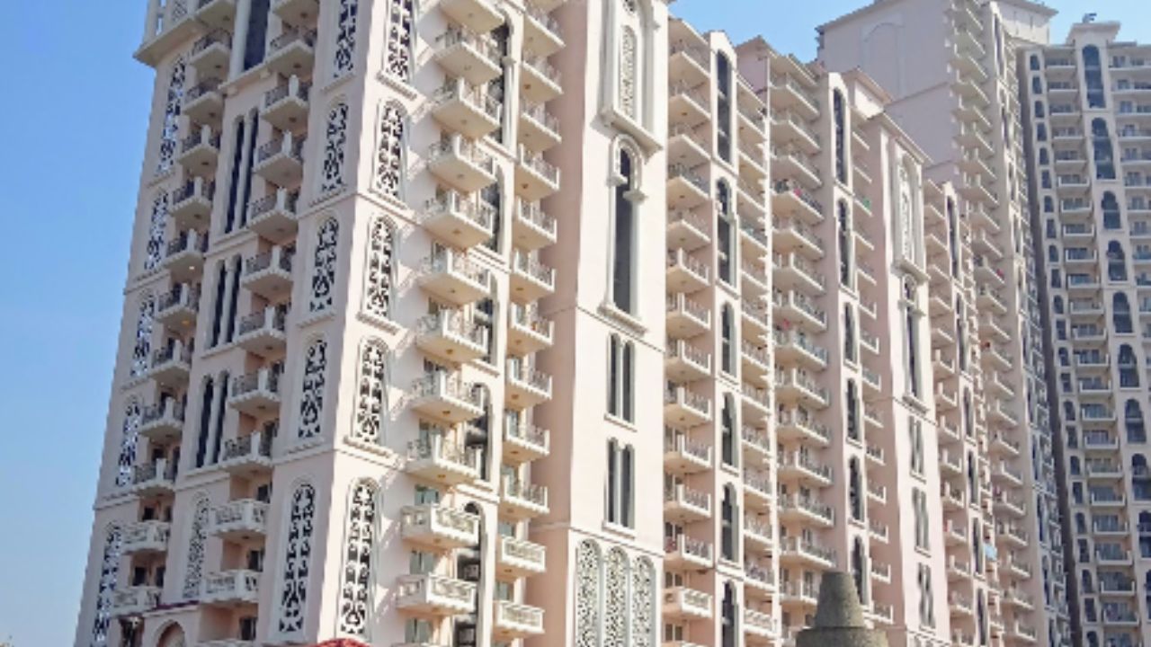 DLF Select Homes Sector 90