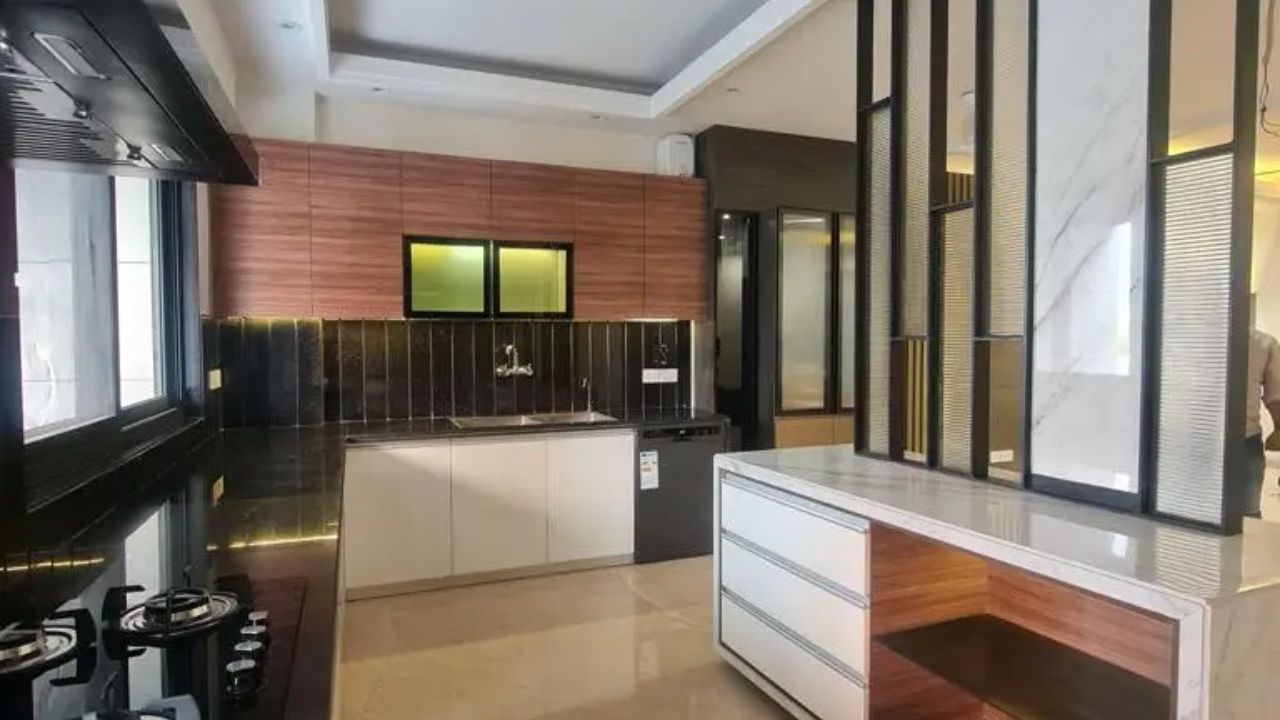 Sky High Luxury Homes Sector 8 Dwarka Delhi