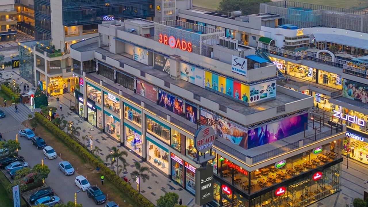 Reach 3 Roads Gurgaon