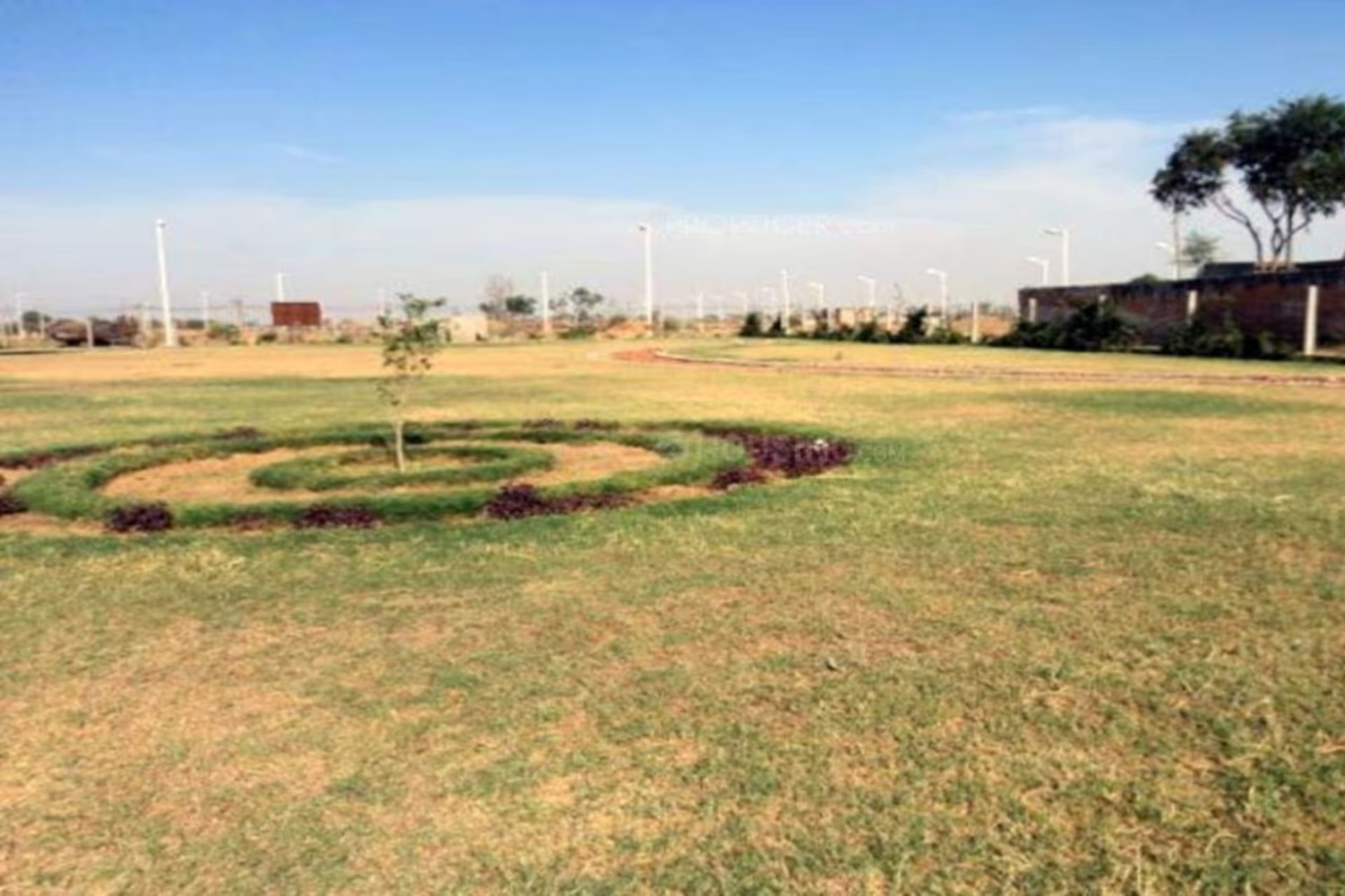 BrokerSaathi