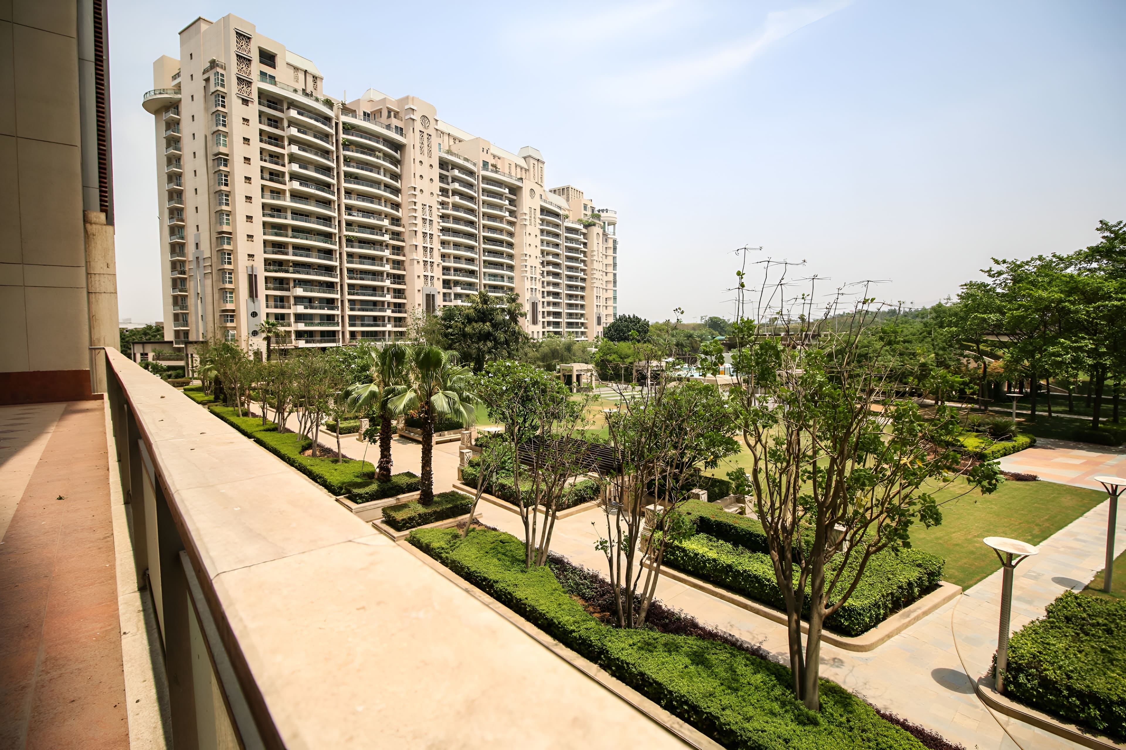 DLF Aralias Gurgaon