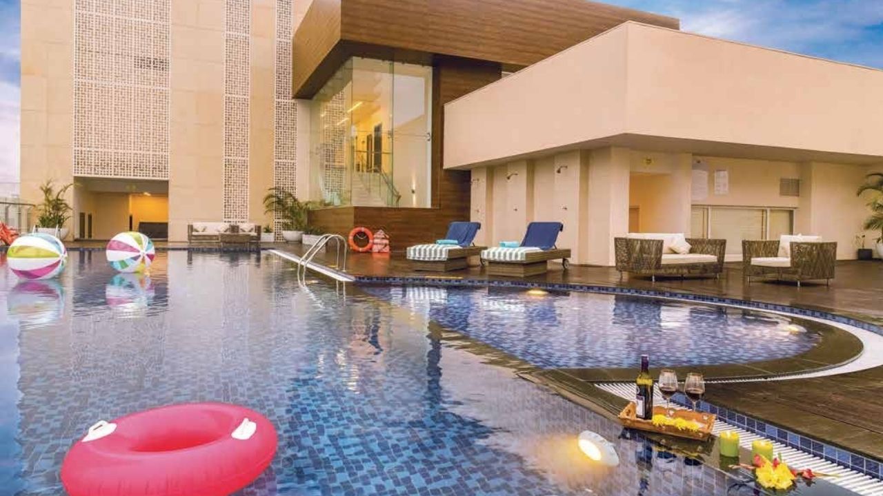 Mahindra Luminare Sector 59