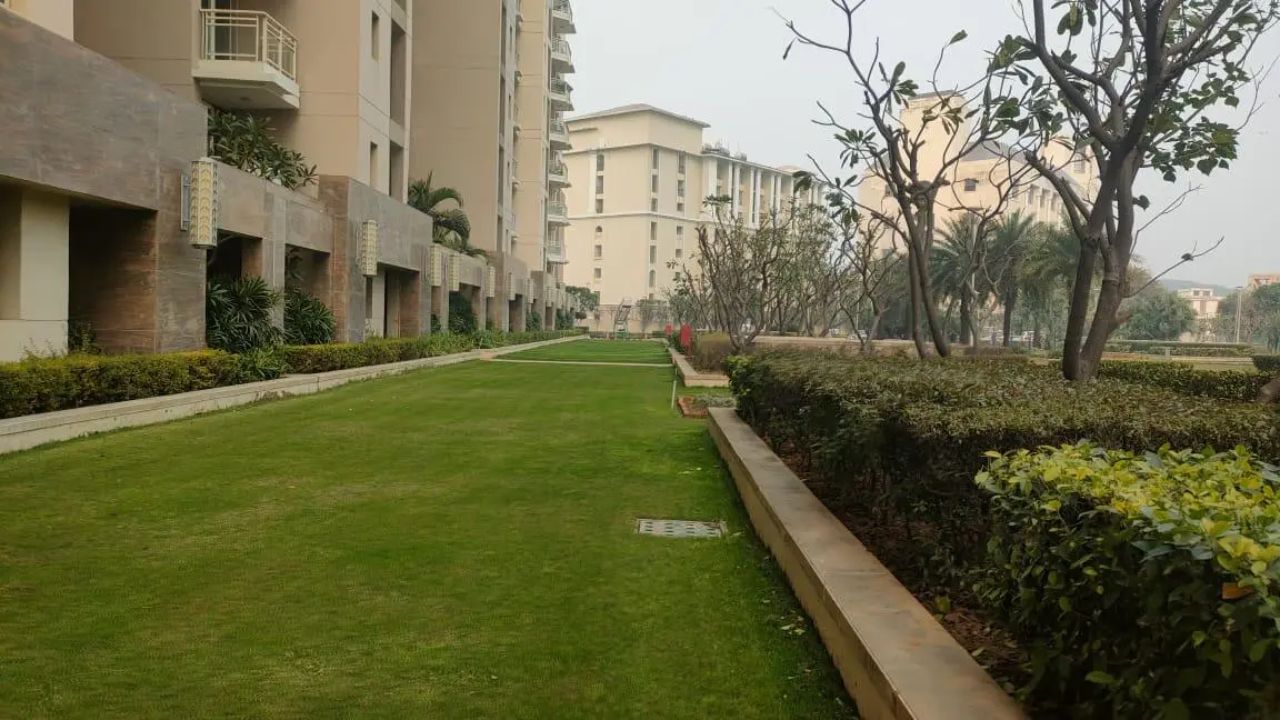 DLF Park Place Gurgaon