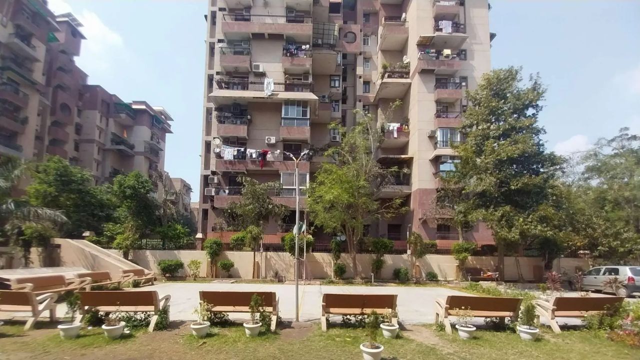 Madhur Jeevan Apartments Sector 10 Dwarka 