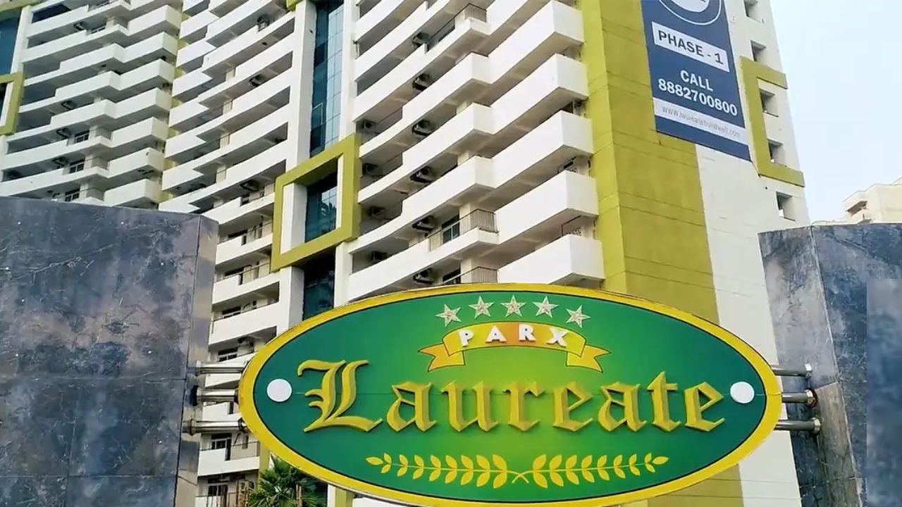 Parx Laureate Sector 108