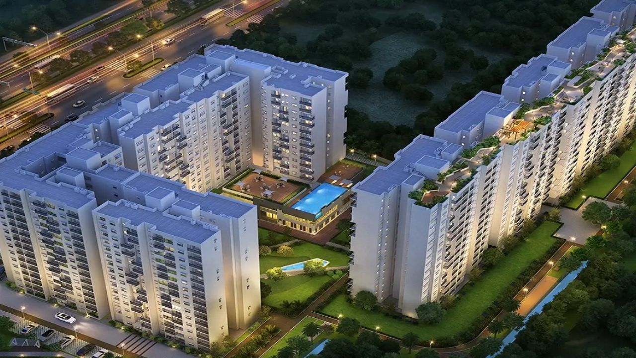 Gaur Grandeur
