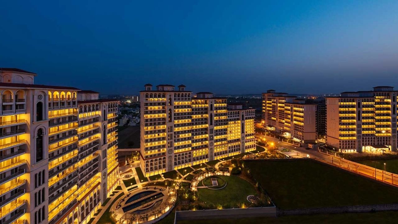 DLF The Skycourt Gurgaon