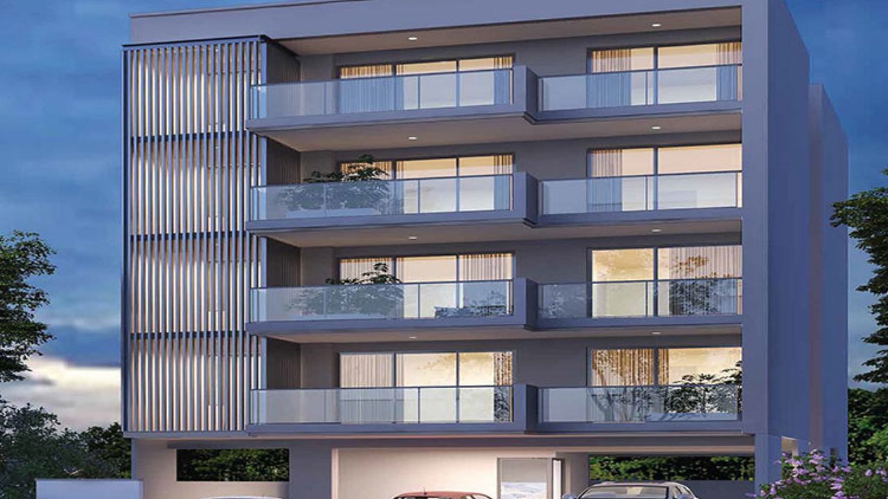 DLF Platinum Residence